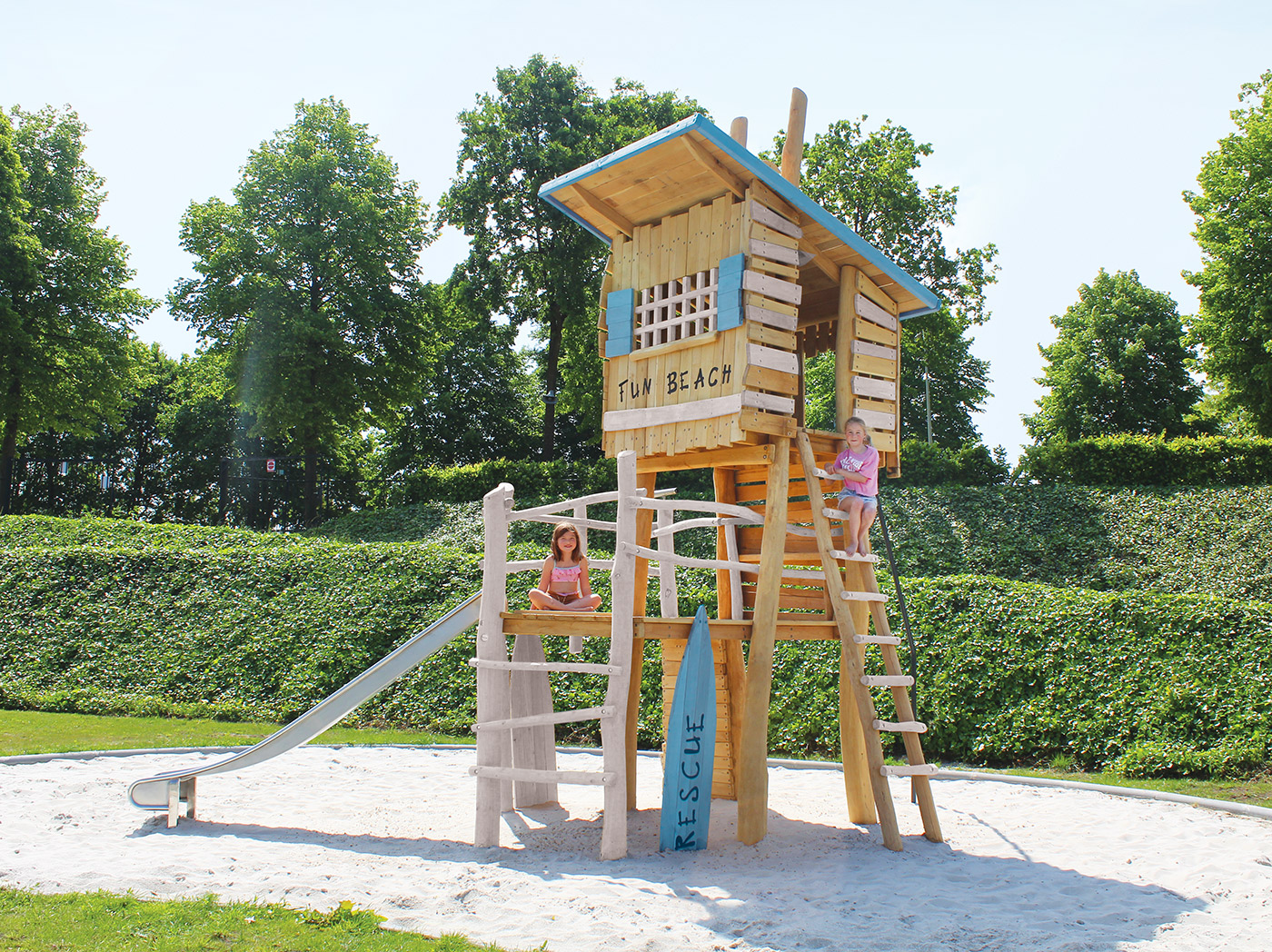 Fun Beach Baywatch Tower