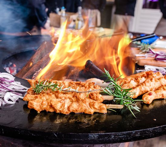 Een lekkere beach barbecue om je personeelsuitje, bedrijfsuitje of familiedag mee af te sluiten.